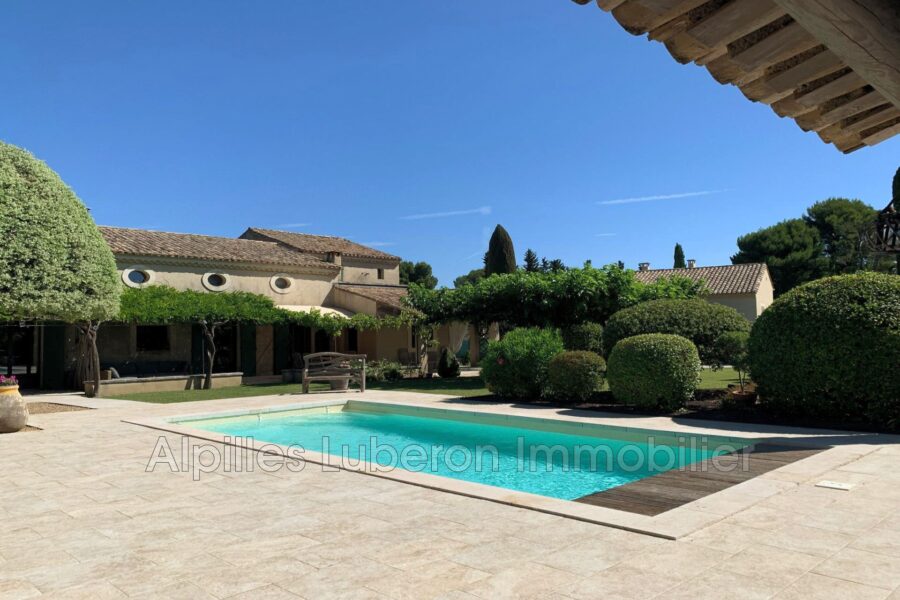 Maison à louer à Eygalières — Vue montagne — photo 6