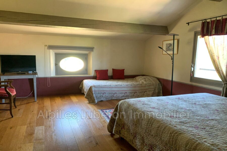 Maison à louer à Eygalières — Vue montagne — photo 17