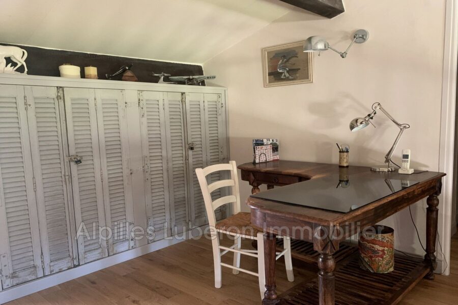 Maison à louer à Eygalières — Vue montagne — photo 19