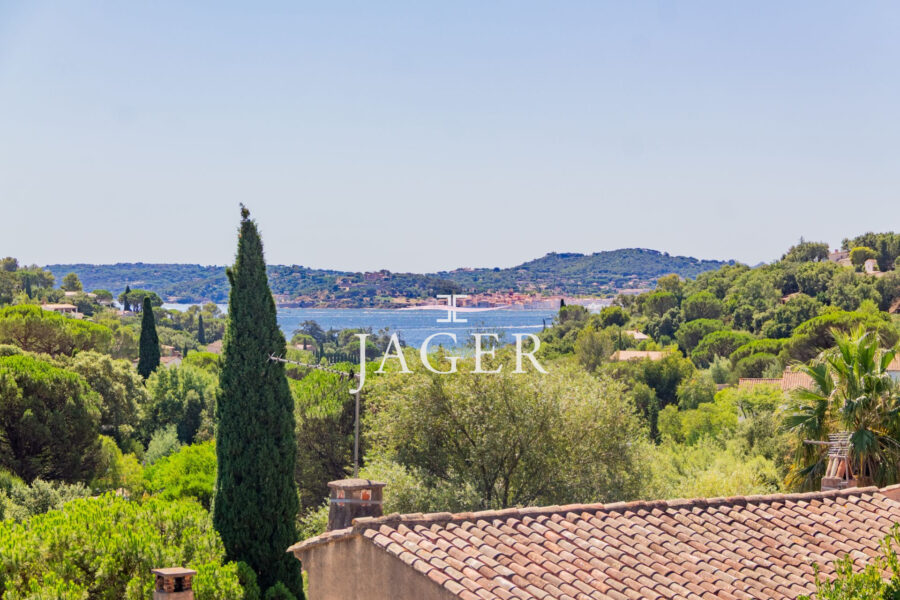 Maison à vendre à Sainte-maxime — Vue mer — photo 1