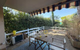 Appartement à louer à Antibes — Vue parc & jardin — photo 1
