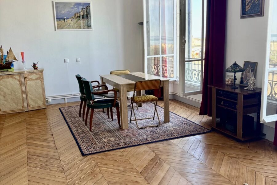Appartement à vendre à Trouville-sur-mer — Vue mer — photo 2