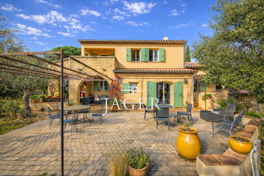 Maison à vendre à Grimaud — Vue mer — photo 3