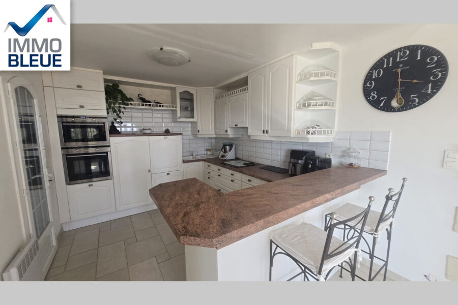 Maison à vendre à Sausset-les-pins — Vue mer — photo 8
