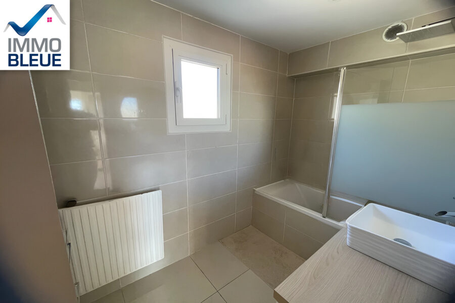 Appartement à vendre à Vitrolles — Vue sur la ville — photo 8