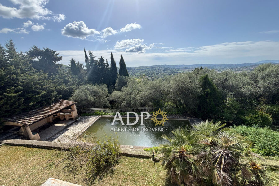 Maison à vendre à Grasse — Vue mer — photo 1