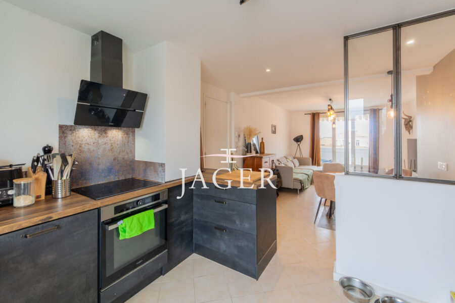 Appartement à vendre à Sainte-maxime — Vue sur la ville — photo 6