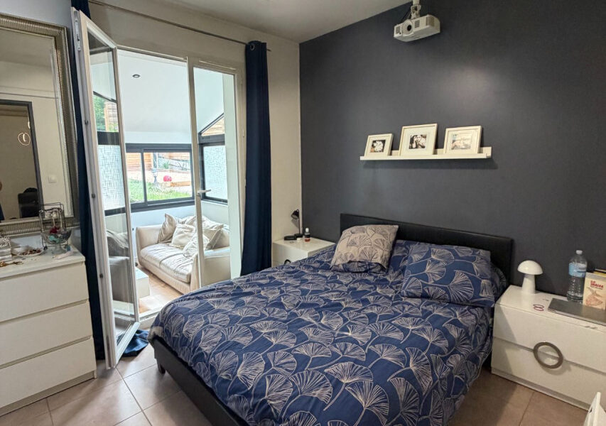 Maison à vendre à Le rove — Vue parc & jardin — photo 9