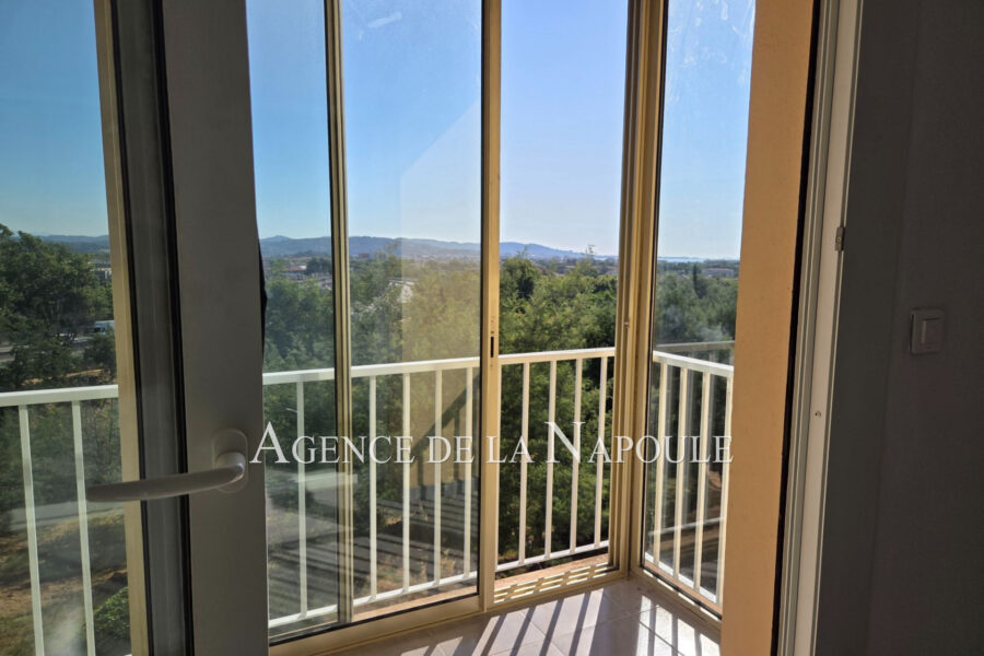 Appartement à vendre à Mandelieu-la-napoule — Vue nature — photo 16