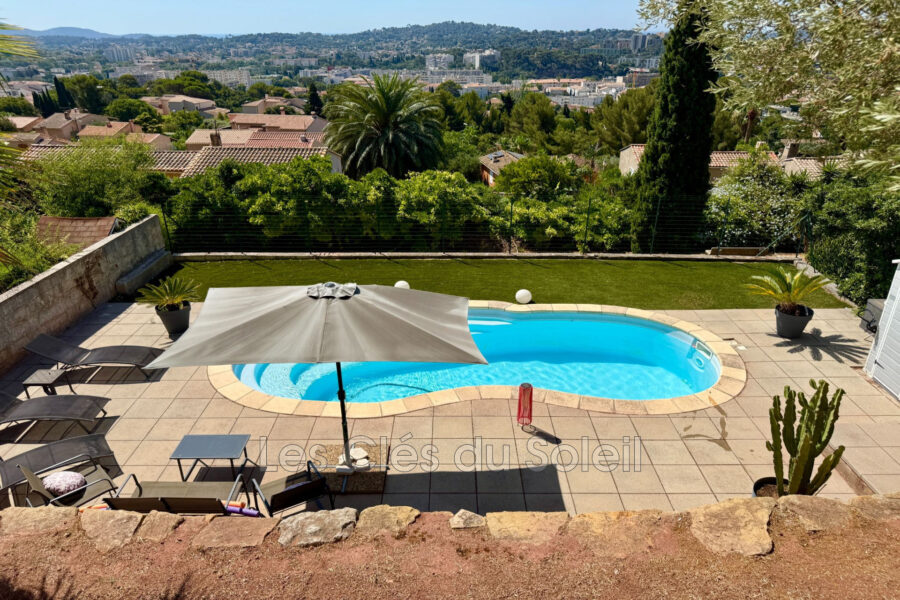 Maison à vendre à Toulon — Vue mer — photo 2