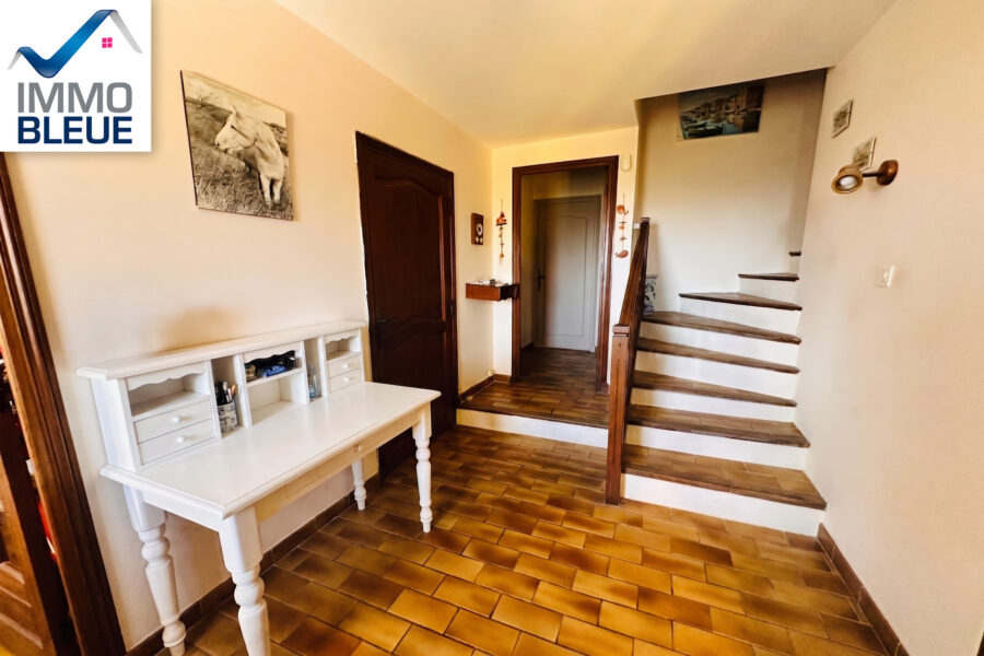Maison à vendre à Martigues — Vue sur la ville — photo 4