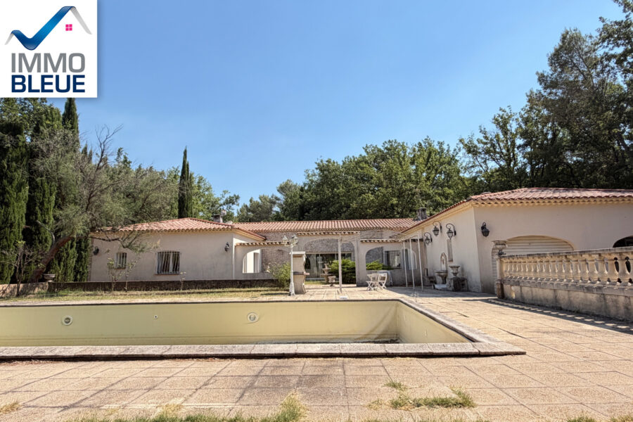 Maison à vendre à Peynier — Vue parc & jardin — photo 3