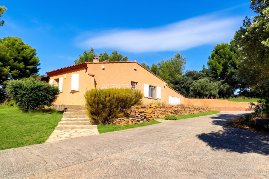 Maison à vendre à La cadière-d&rsquo;azur — Vue nature — photo 2