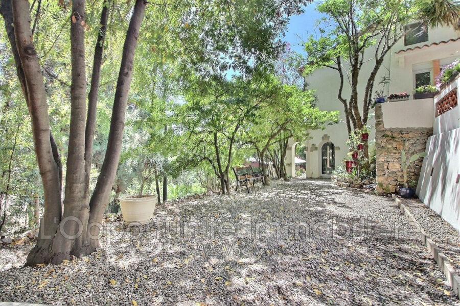 Maison à vendre à Le cannet — Vue parc — photo 2