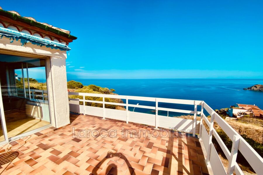 Maison à vendre à Cerbère — Vue mer — photo 1