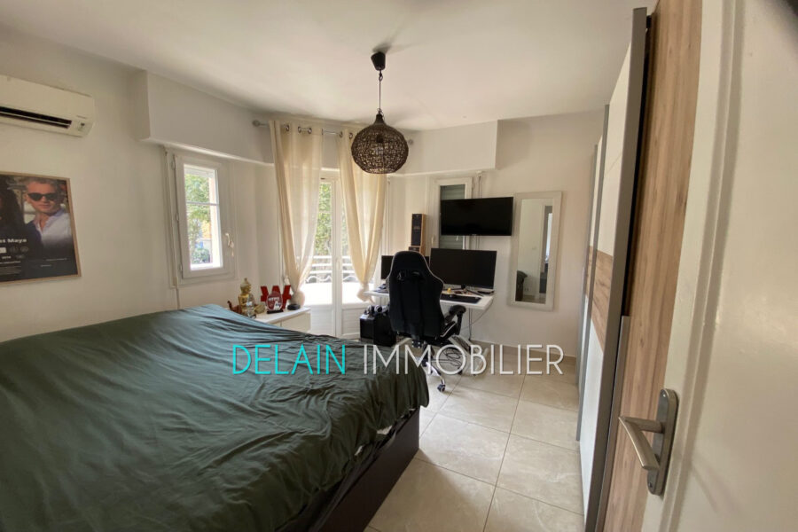 Appartement à vendre à Cagnes-sur-mer — Vue sur la ville — photo 5
