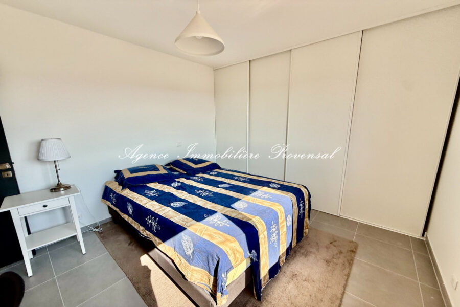 Appartement à vendre à Sainte-maxime — Vue mer — photo 8