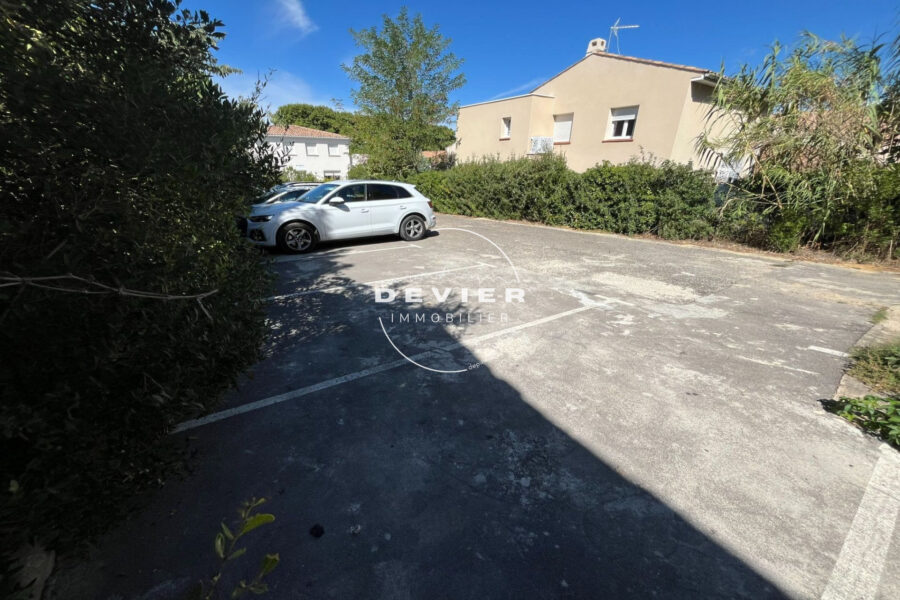 Maison à vendre à Saint-drézéry — Vue parc — photo 5