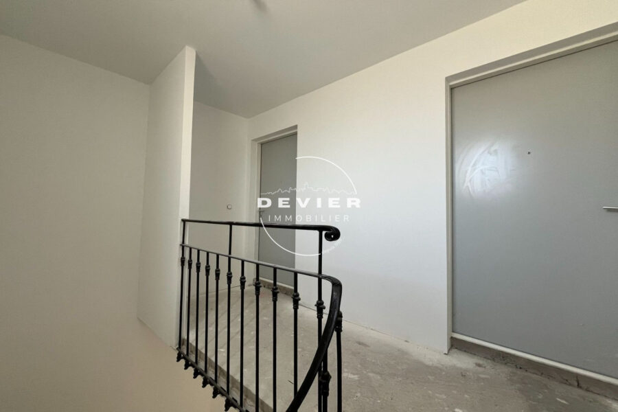 Maison à vendre à Saint-drézéry — Vue parc — photo 6