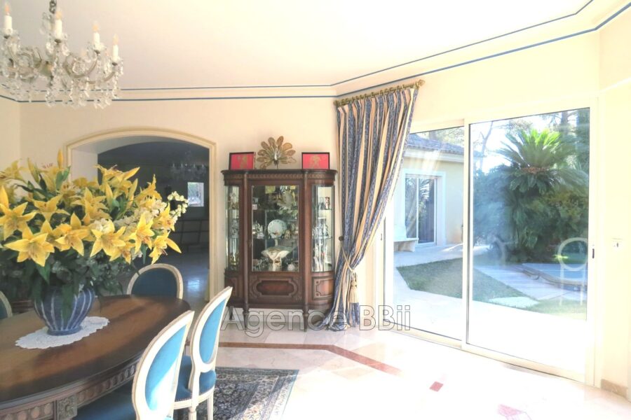 Maison à vendre à Mougins — Vue parc — photo 15