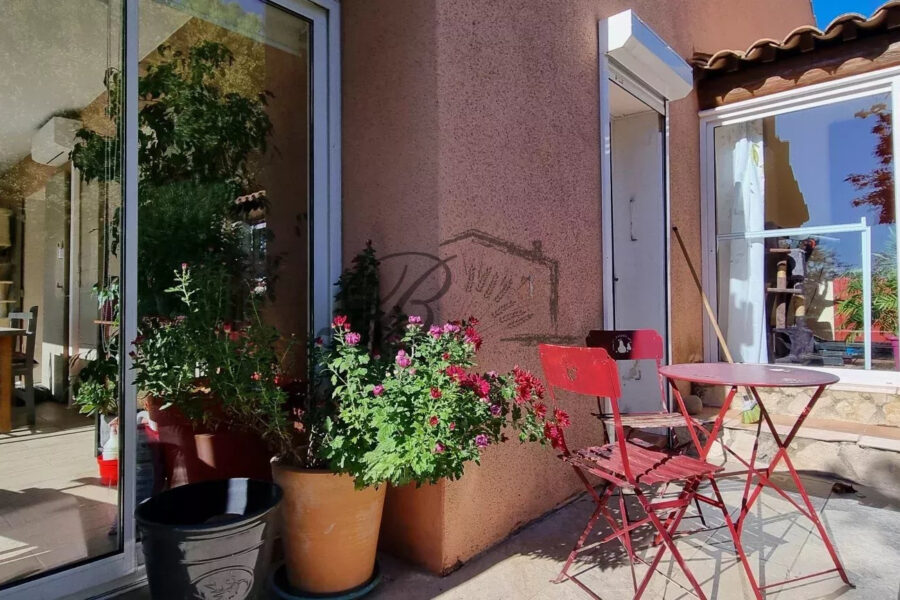 Maison à vendre à La bastidonne — Vue nature — photo 4