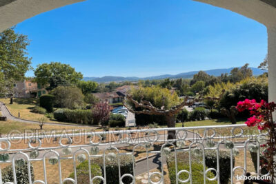 Appartement à vendre à Grimaud