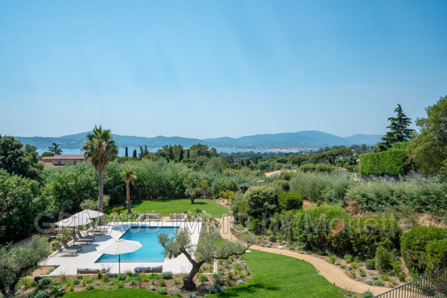 Maison à vendre à Grimaud — Vue mer — photo 1
