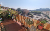 Appartement à vendre à Vallauris — Vue sur la ville — photo 1