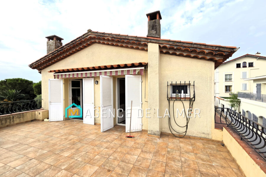 Appartement à vendre à Mandelieu-la-napoule — Vue mer — photo 9