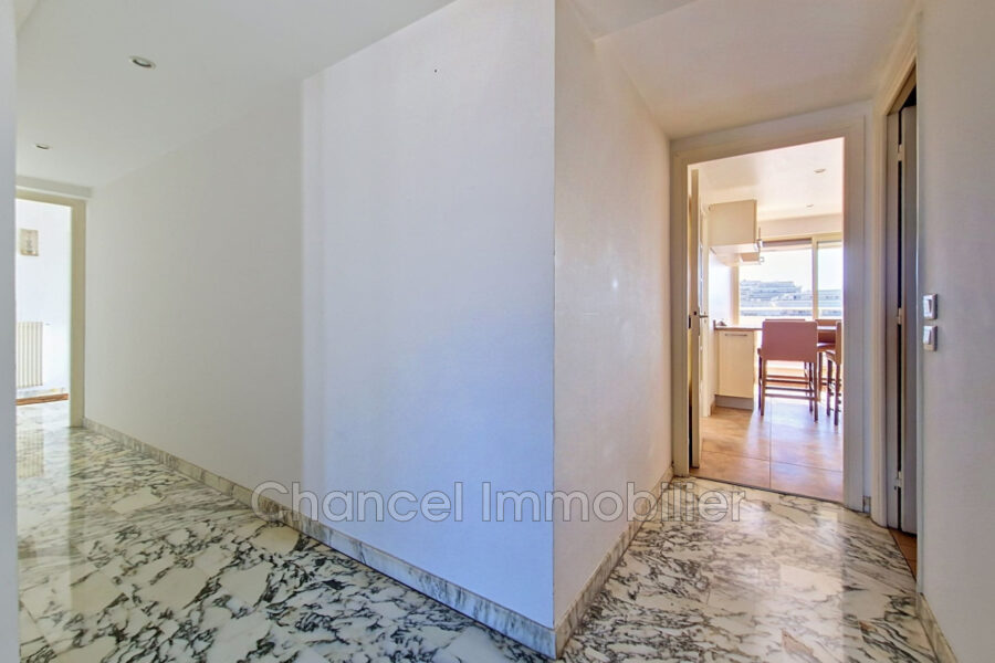 Appartement à vendre à Juan-les-pins — Vue mer — photo 6
