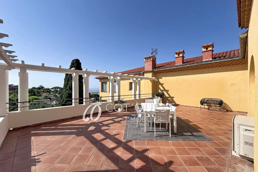 Appartement à vendre à Nice — Vue parc & jardin — photo 2