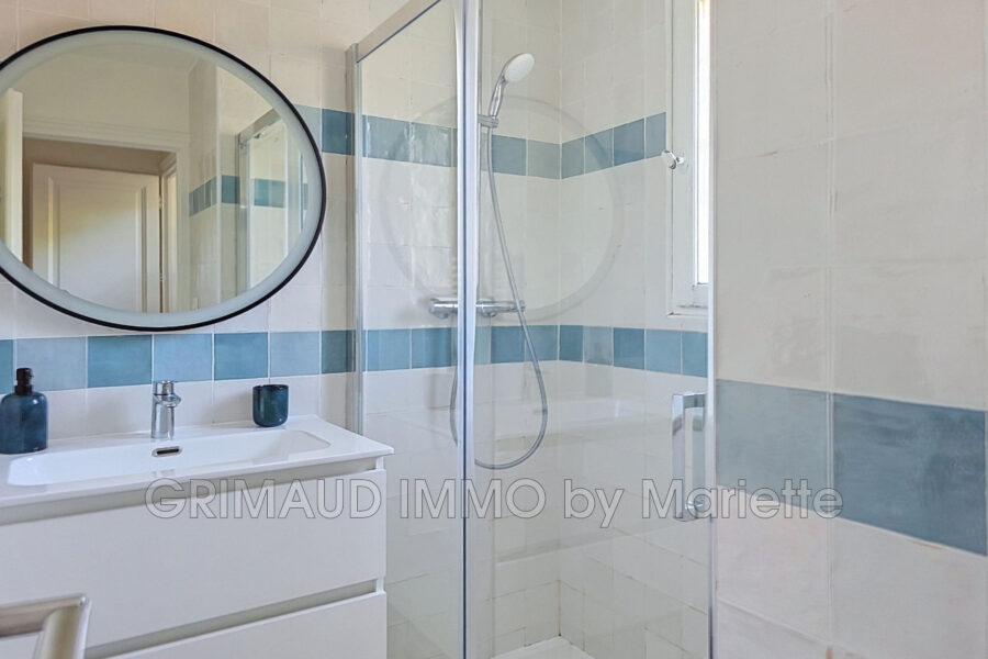 Maison à vendre à Grimaud — Vue dégagée — photo 6