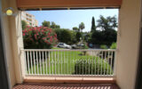 Appartement à louer à Antibes — Vue parc & jardin — photo 1