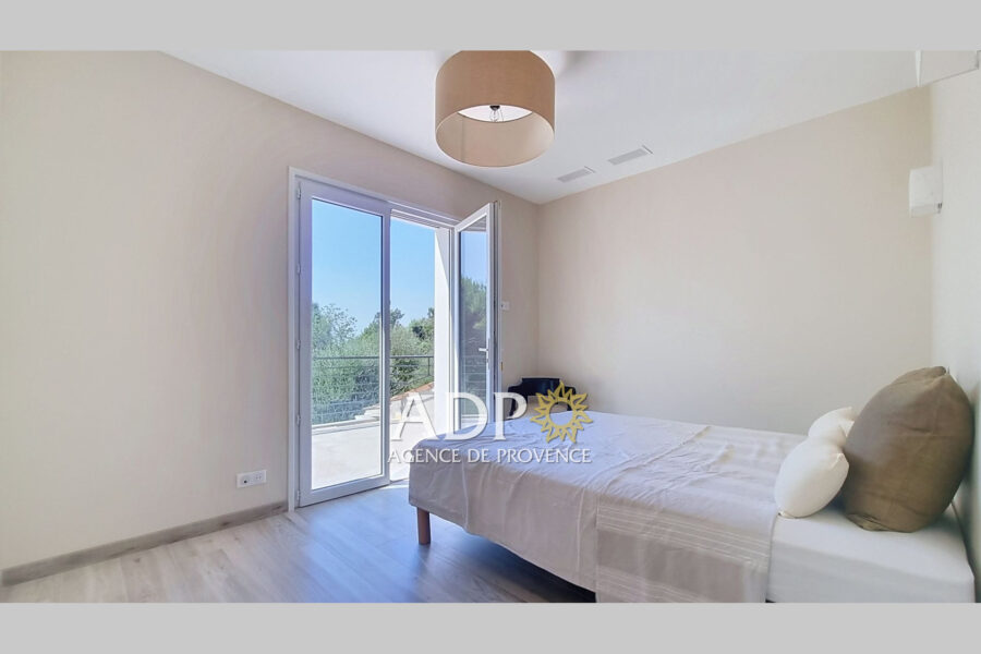 Maison à vendre à Saint-cézaire-sur-siagne — Vue parc & jardin — photo 20