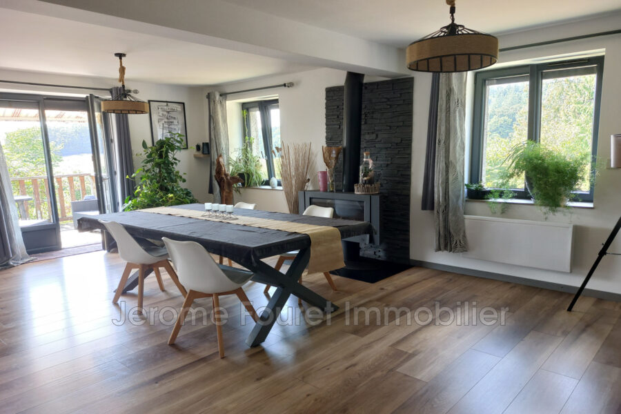 Maison à vendre à Neuvic — Vue nature — photo 2