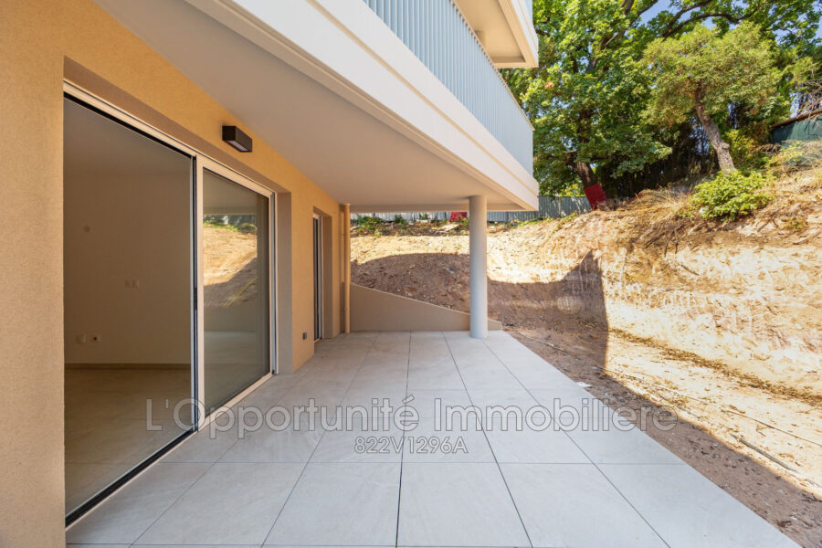Appartement à vendre à Cannes — Vue parc & jardin — photo 6