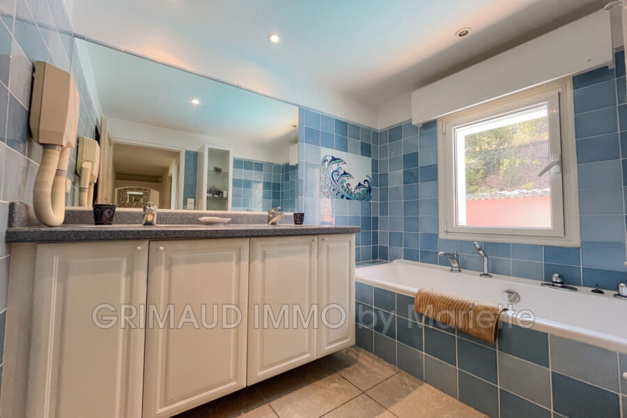 Maison à vendre à Sainte-maxime — Vue mer — photo 19