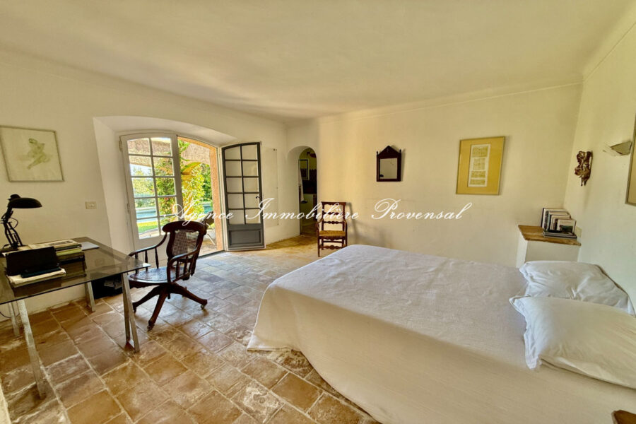 Maison à vendre à Grimaud — Vue mer — photo 20