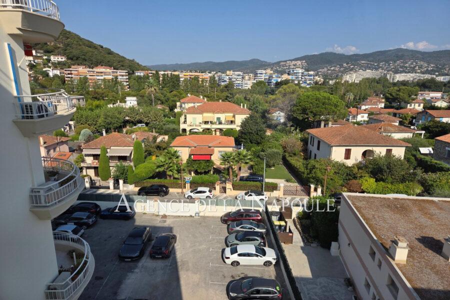 Appartement à vendre à Mandelieu-la-napoule — Vue mer — photo 19