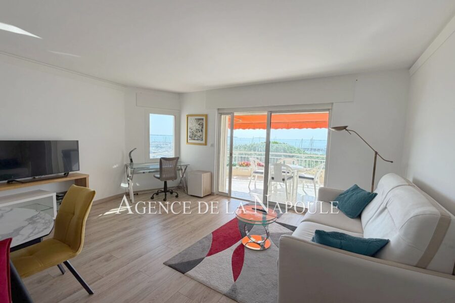 Appartement à vendre à Mandelieu-la-napoule — Vue mer — photo 9