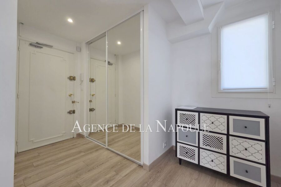 Appartement à vendre à Mandelieu-la-napoule — Vue mer — photo 12