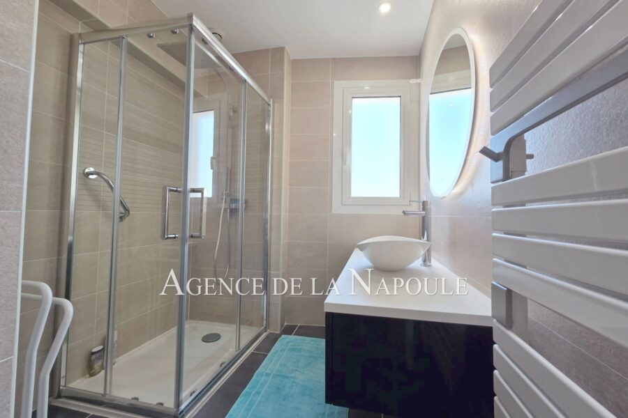 Appartement à vendre à Mandelieu-la-napoule — Vue mer — photo 15