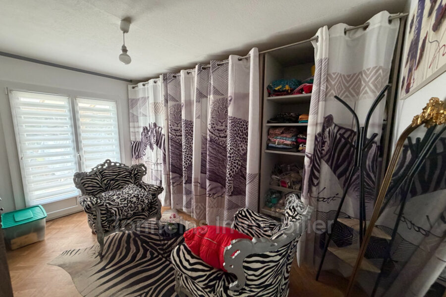 Maison à vendre à Hautesvignes — Vue parc & jardin — photo 9