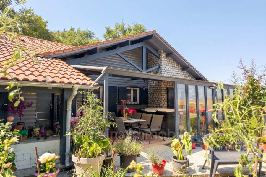 Maison à vendre à Hautesvignes — Vue parc & jardin — photo 2