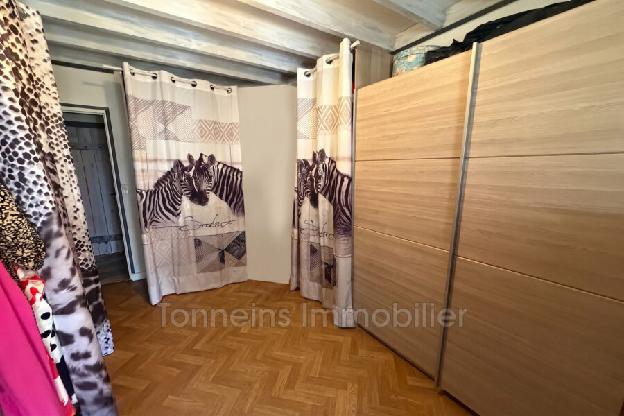 Maison à vendre à Hautesvignes — Vue parc & jardin — photo 10