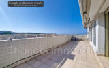 Appartement à vendre à Juan-les-pins — Vue mer — photo 1