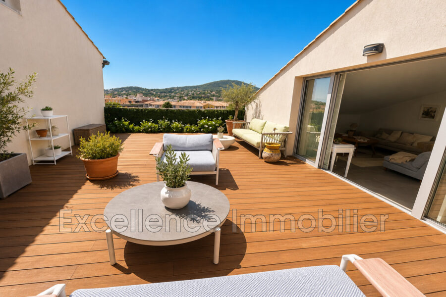 Appartement à vendre à Sainte-maxime — Vue mer — photo 3