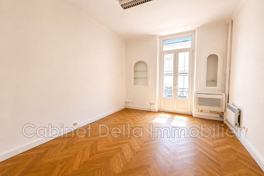 Appartement à vendre à Toulon — Vue sur la ville — photo 4