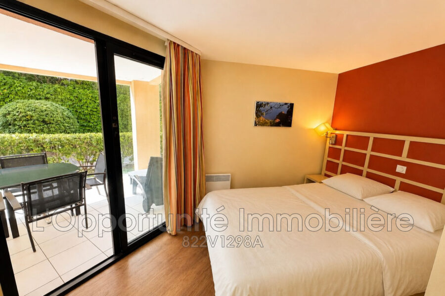 Appartement à vendre à Cannes — Vue parc & jardin — photo 2