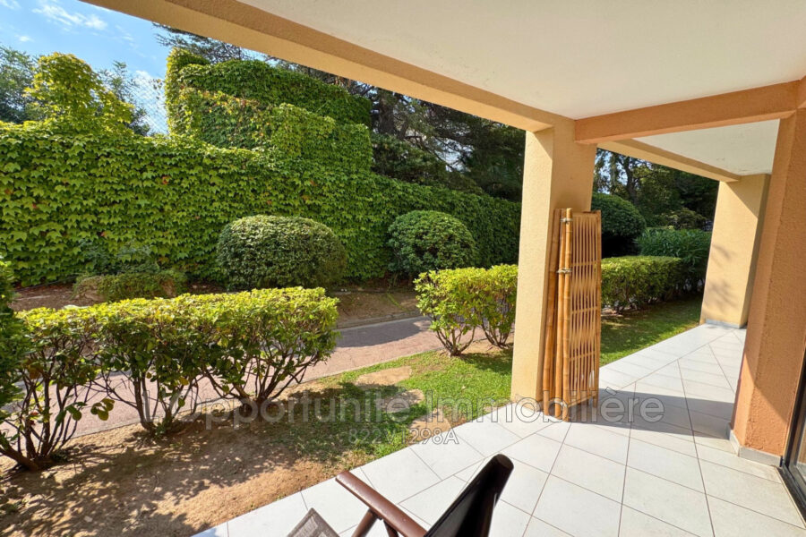 Appartement à vendre à Cannes — Vue parc & jardin — photo 9